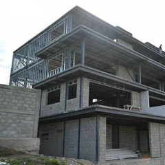 Edifício de estrutura de aço